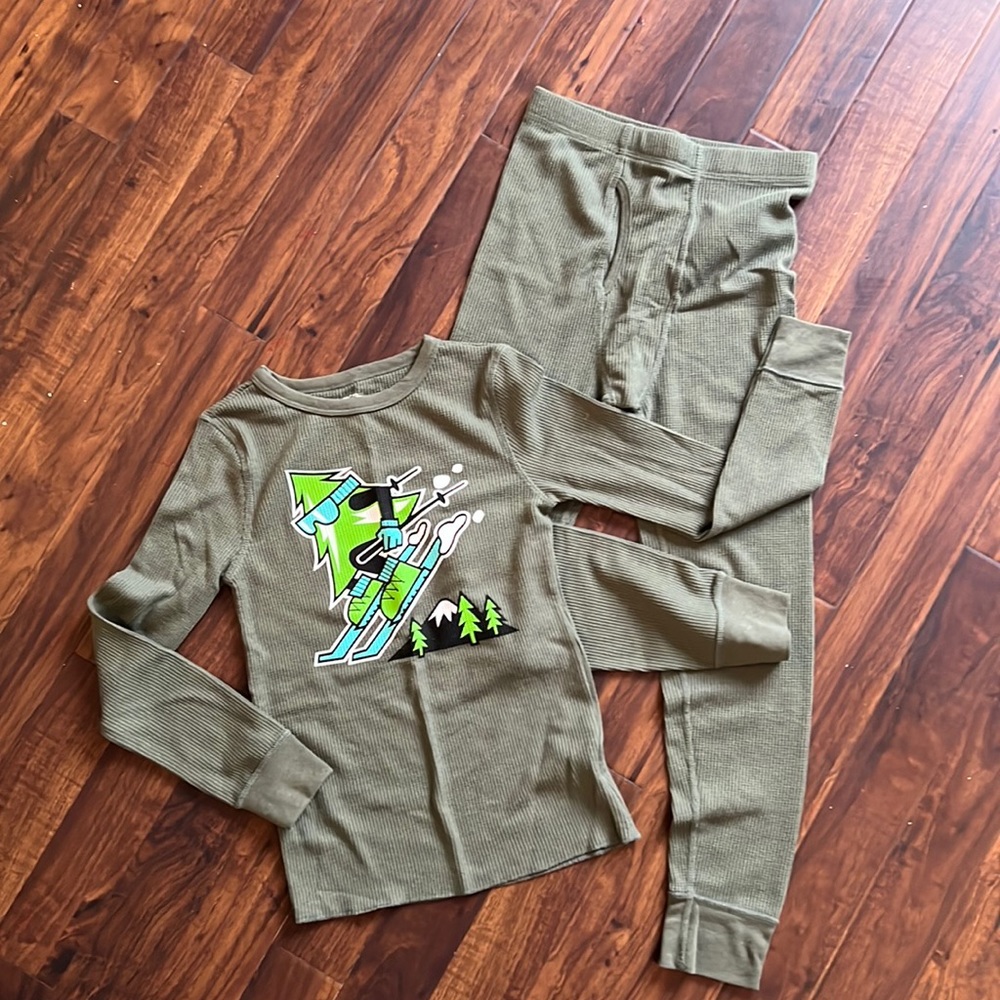 Fruit of the Loom thermal top & bottom ⭐️